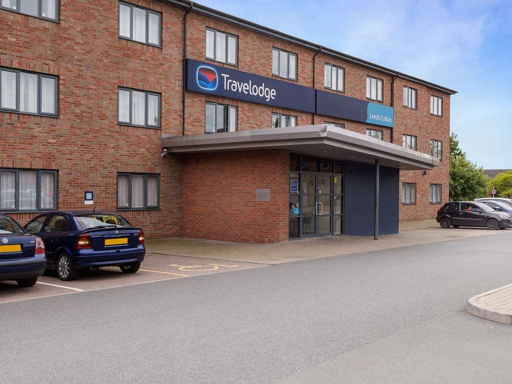 غارفورث Travelodge Leeds Colton المظهر الخارجي الصورة