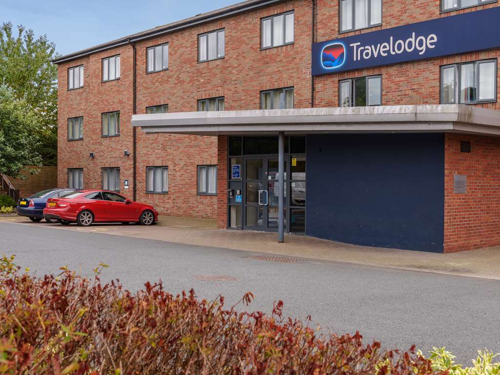 غارفورث Travelodge Leeds Colton المظهر الخارجي الصورة